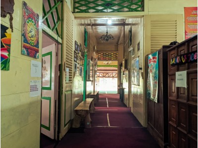 Koridor Penuh Cerita